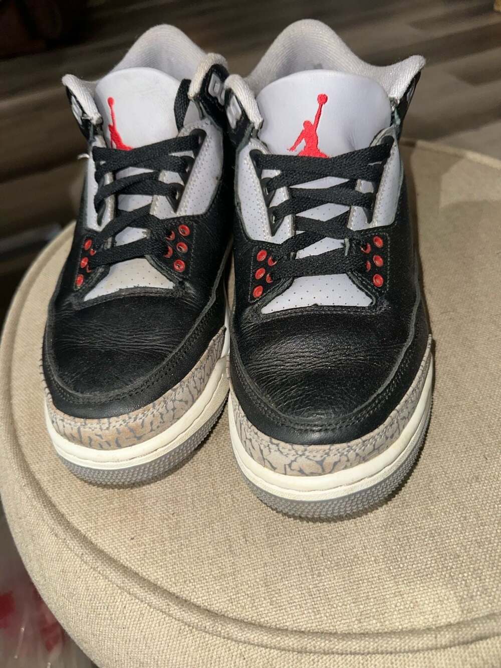 Jordan Air Jordan 3 Retro Black Cement Size 8.5